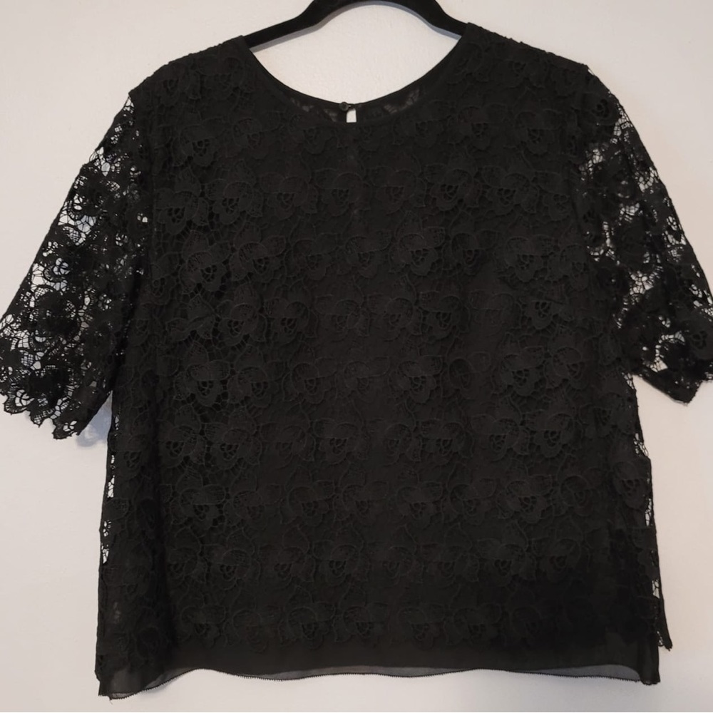 Woman lace blouse